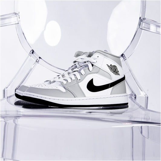 Air Jordan 1 Mid Smoke Grey Light